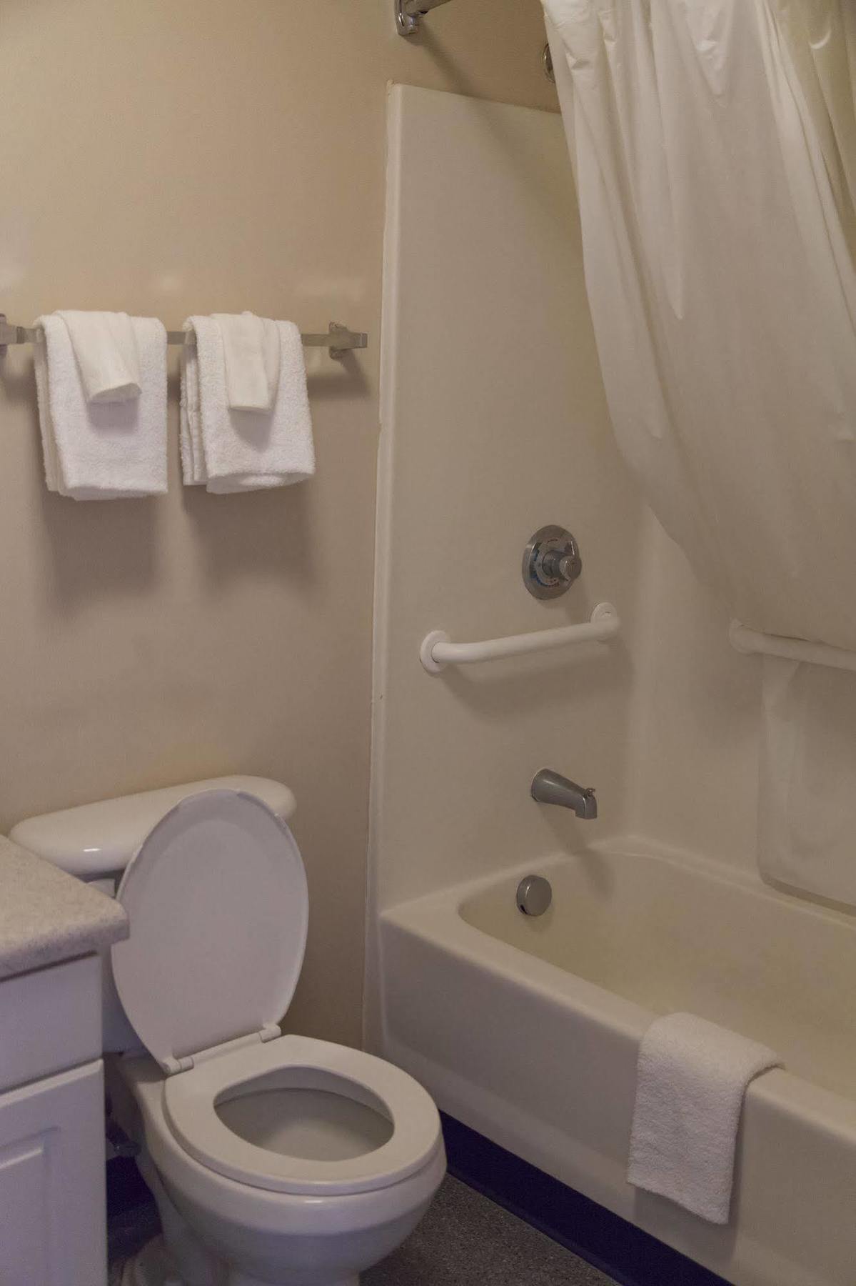 Intown Suites Extended Stay Norfolk Va Zewnętrze zdjęcie